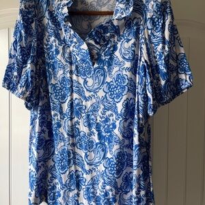 Crown & Ivy Blue and White Floral Blouse